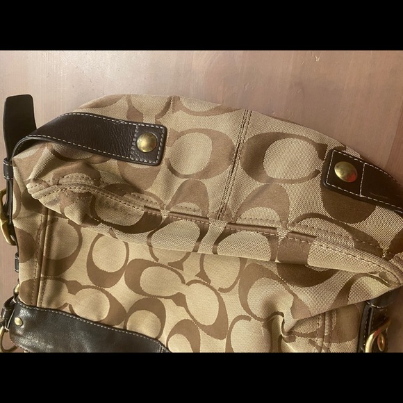 Coach Signature purse Jacquard and Leather - Picture 3 of 4